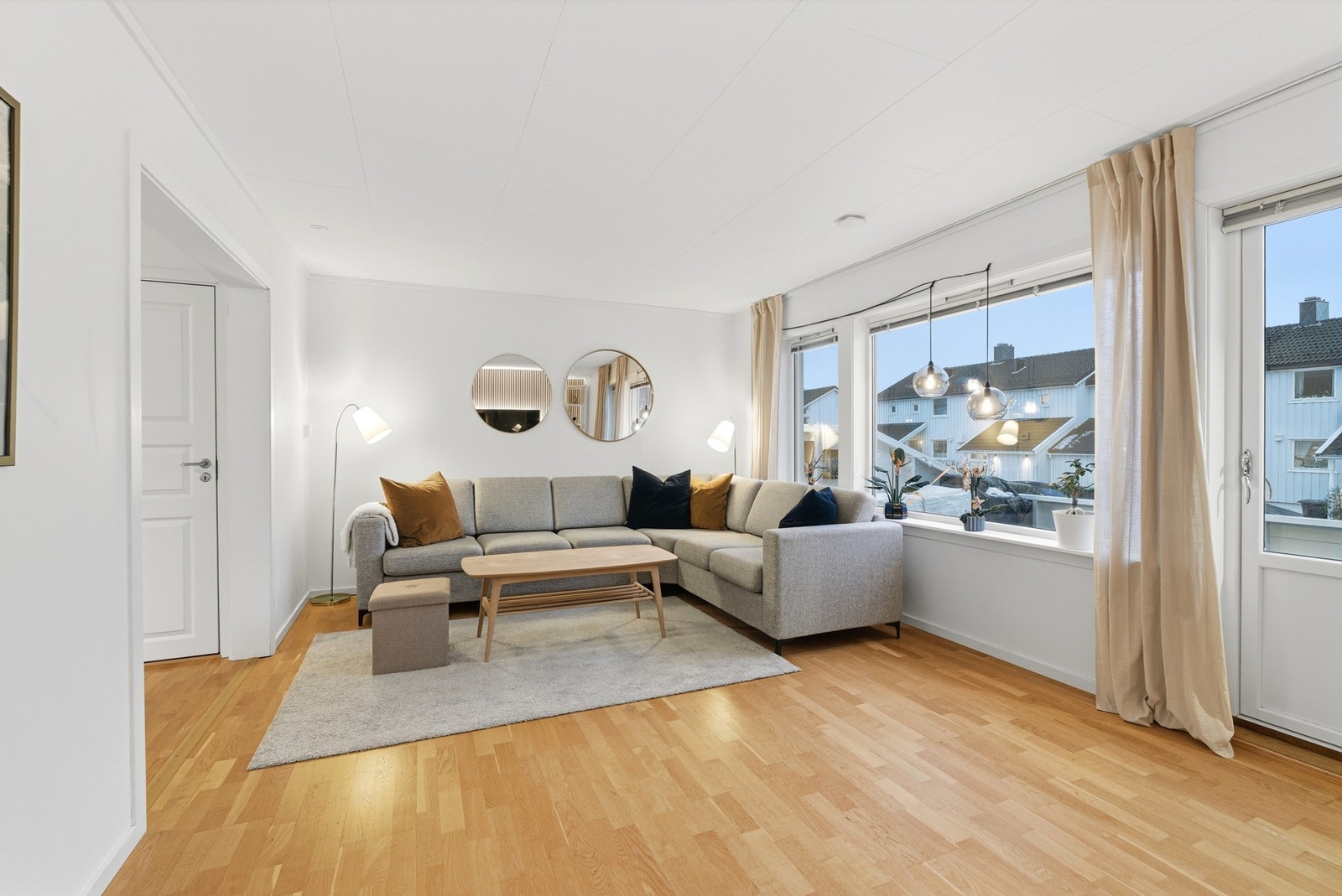 God plass til sittegrupe - Varme i gulv Galleribilde