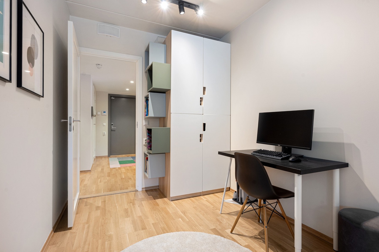 Soverom 2 og 3 har gode innredningsmuligheter Galleribilde