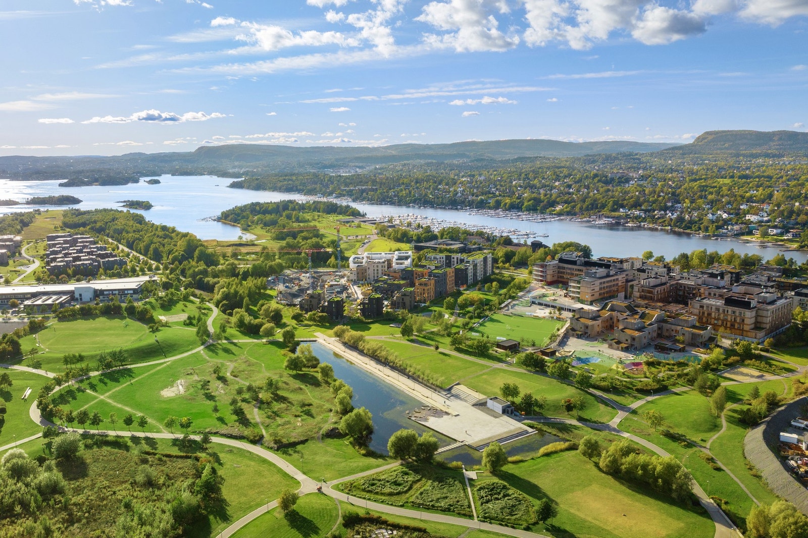 Nansenparken ligger i hjertet av Fornebu. Galleribilde