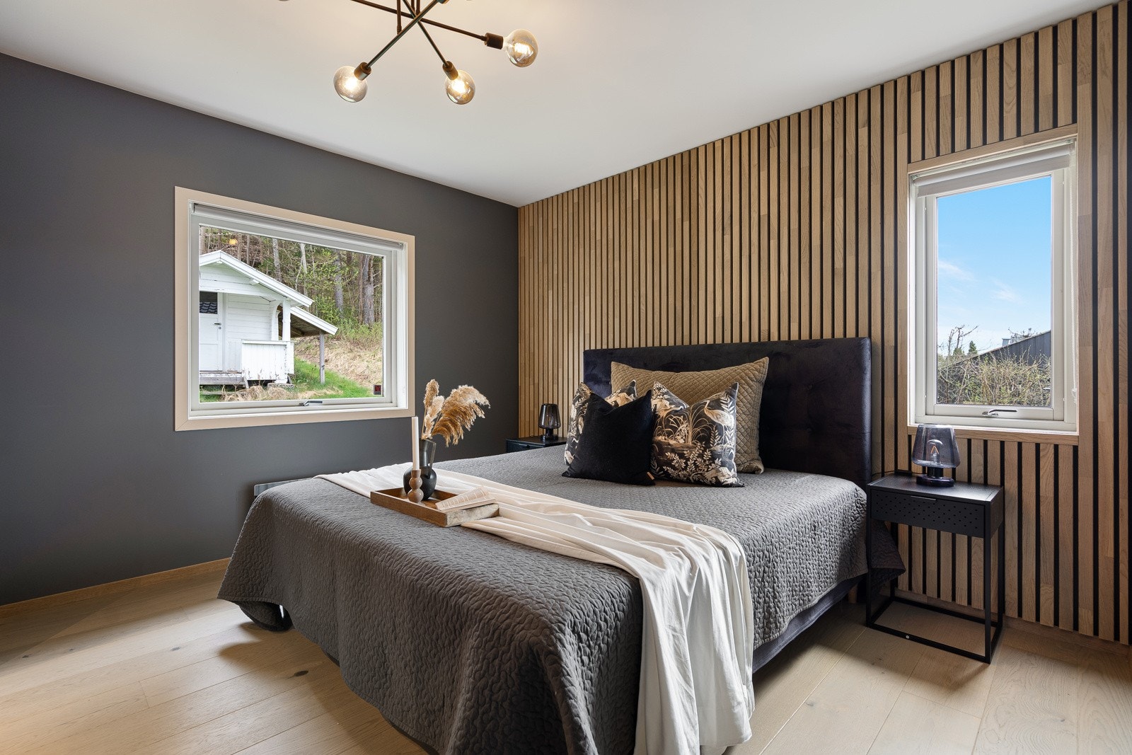 Master bed-room Galleribilde