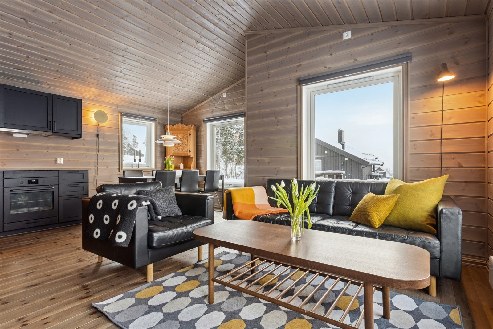 Her kan hele familien kose seg - både sommer og vinter. Galleribilde