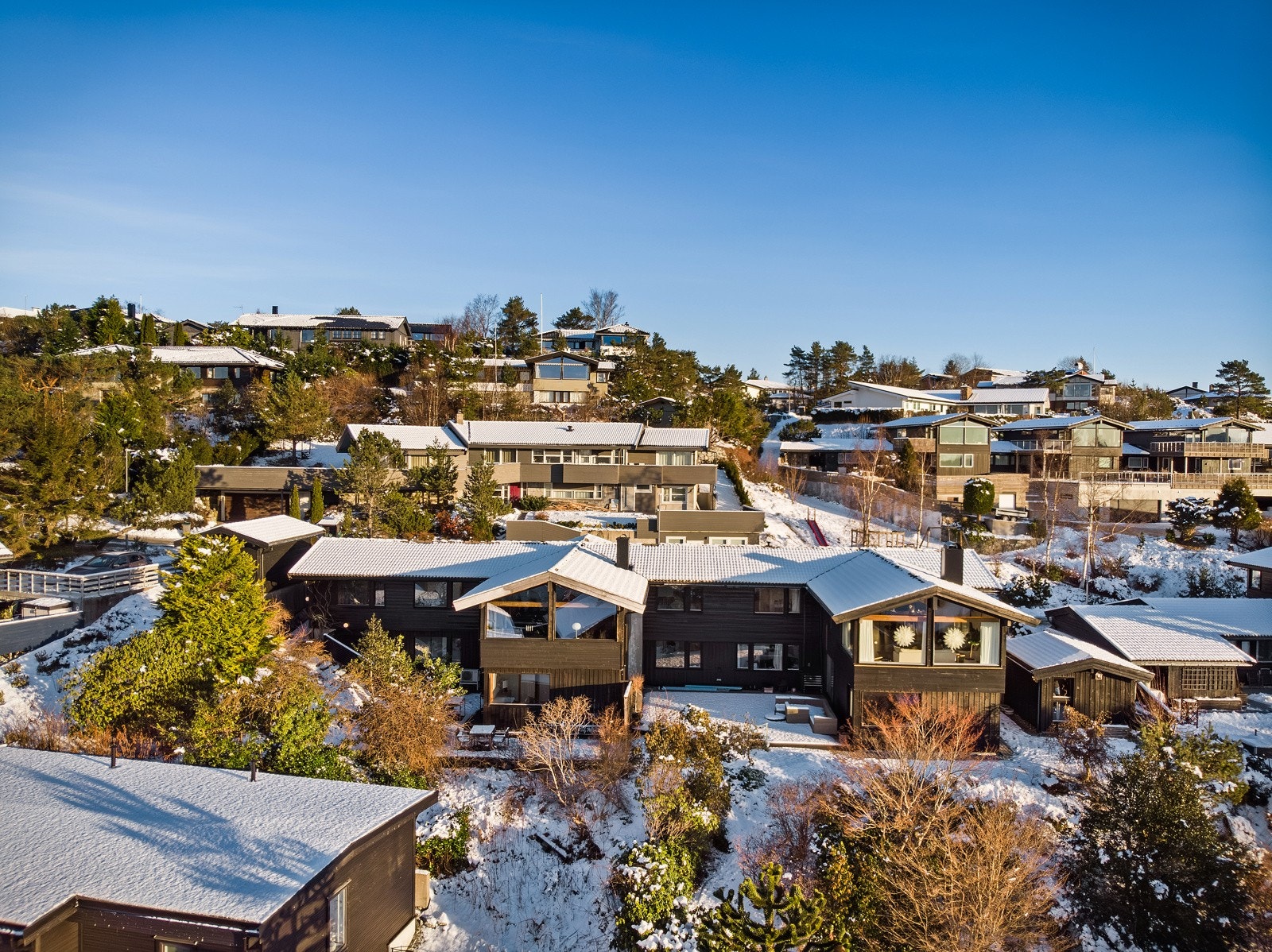 - Boligen er plassert til venstre - Galleribilde