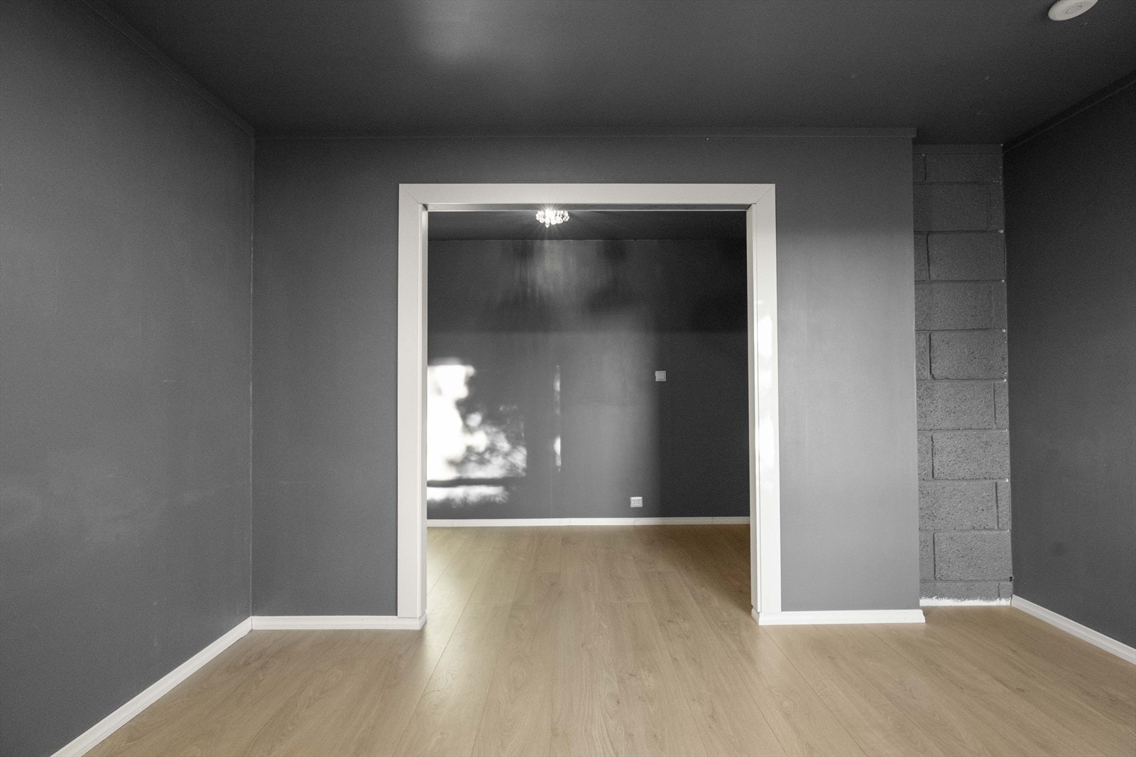 Her er det laga walk-in-closet Galleribilde