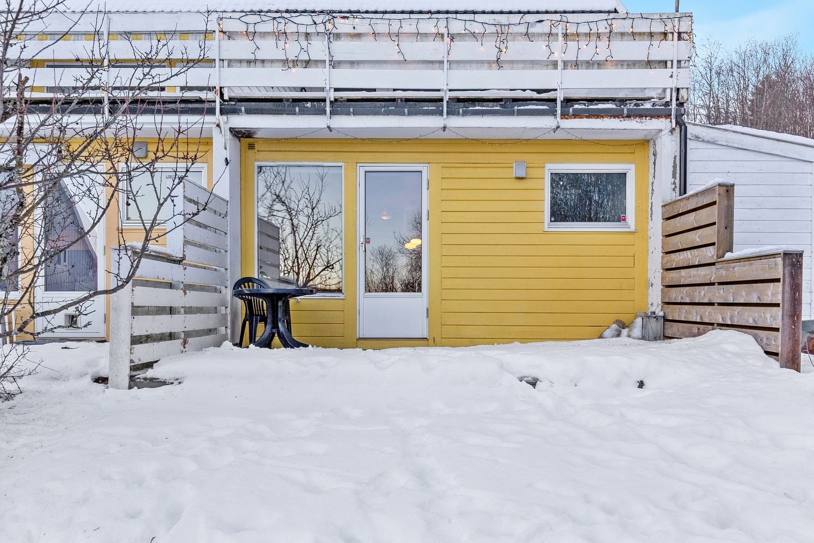 Terrasse. Galleribilde
