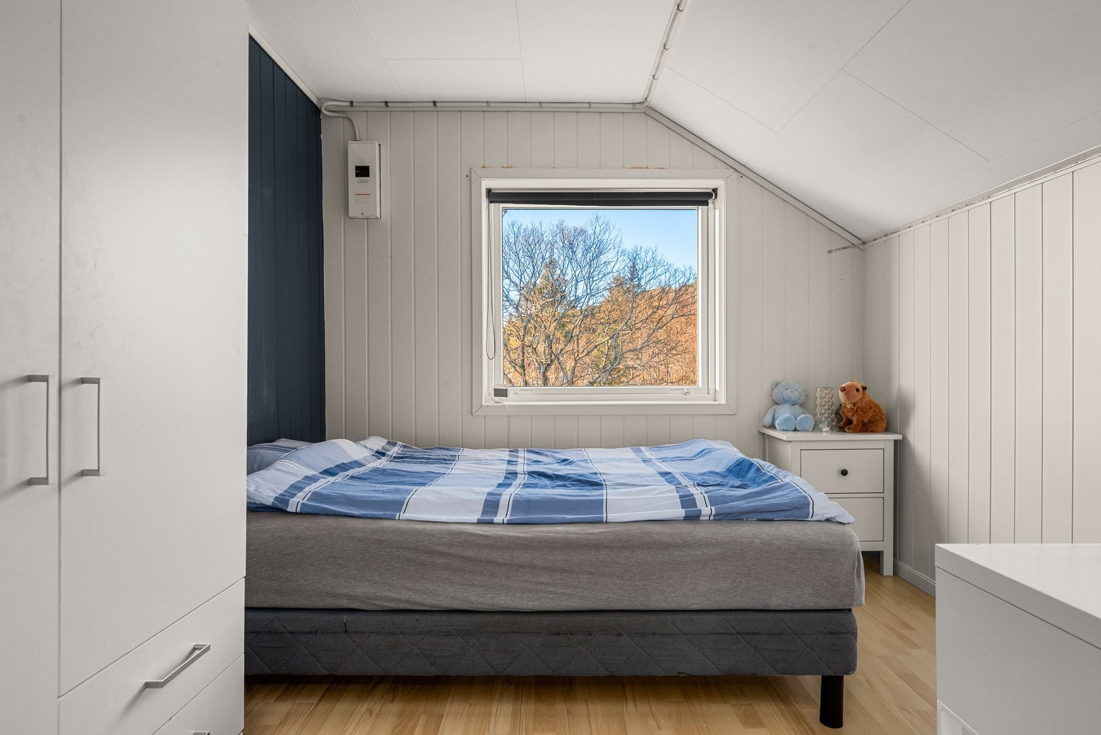 Soverom 2 er på 8 kvm og har god plass til seng og oppbevaring. Galleribilde