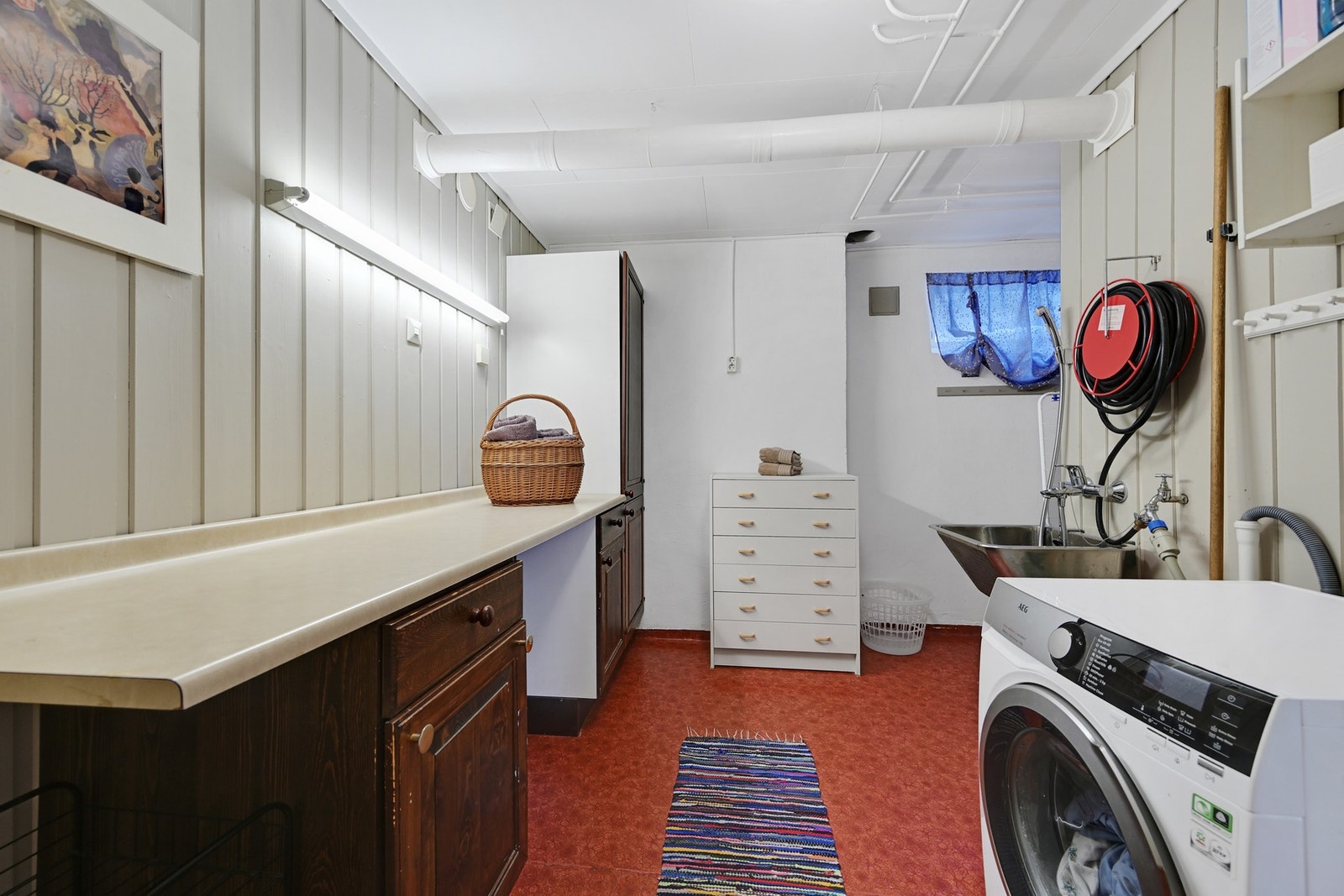 Vaskerom i underetasjen Galleribilde