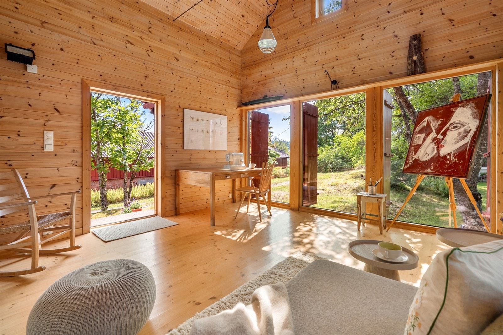 Stabburet kan åpnes opp og gir følelsen av å være ute, selv når du er inne. Galleribilde