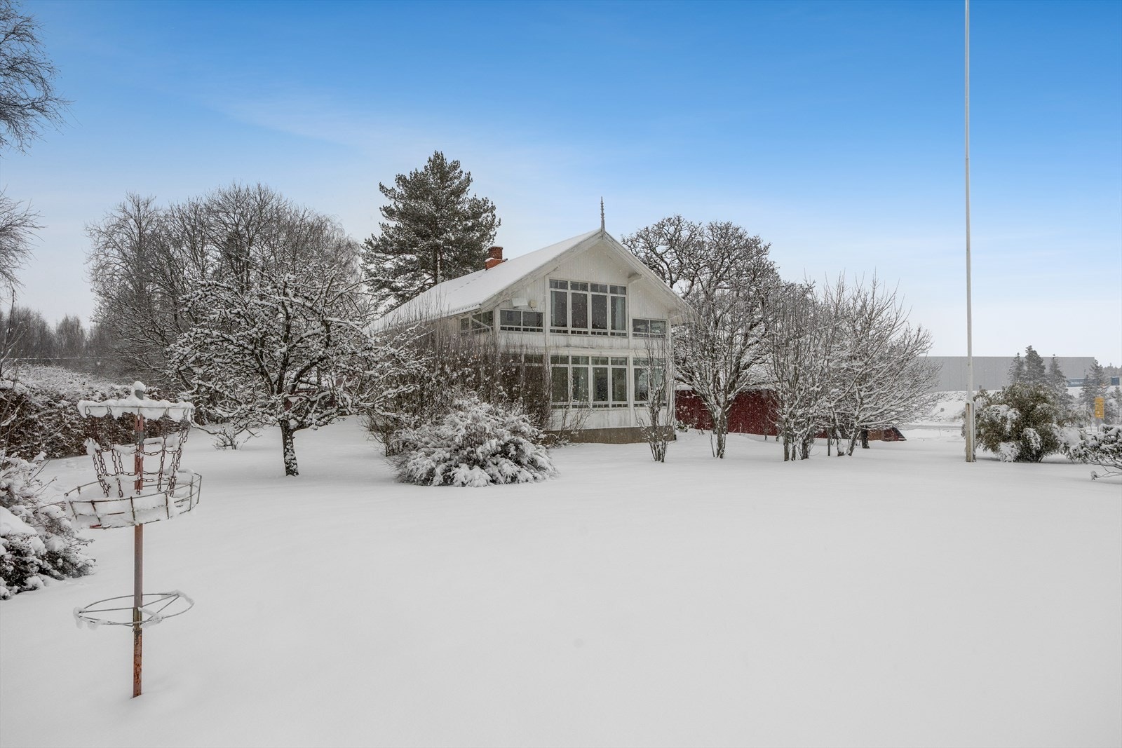 Tomten er meget romslig på hele 7,68 mål. Galleribilde