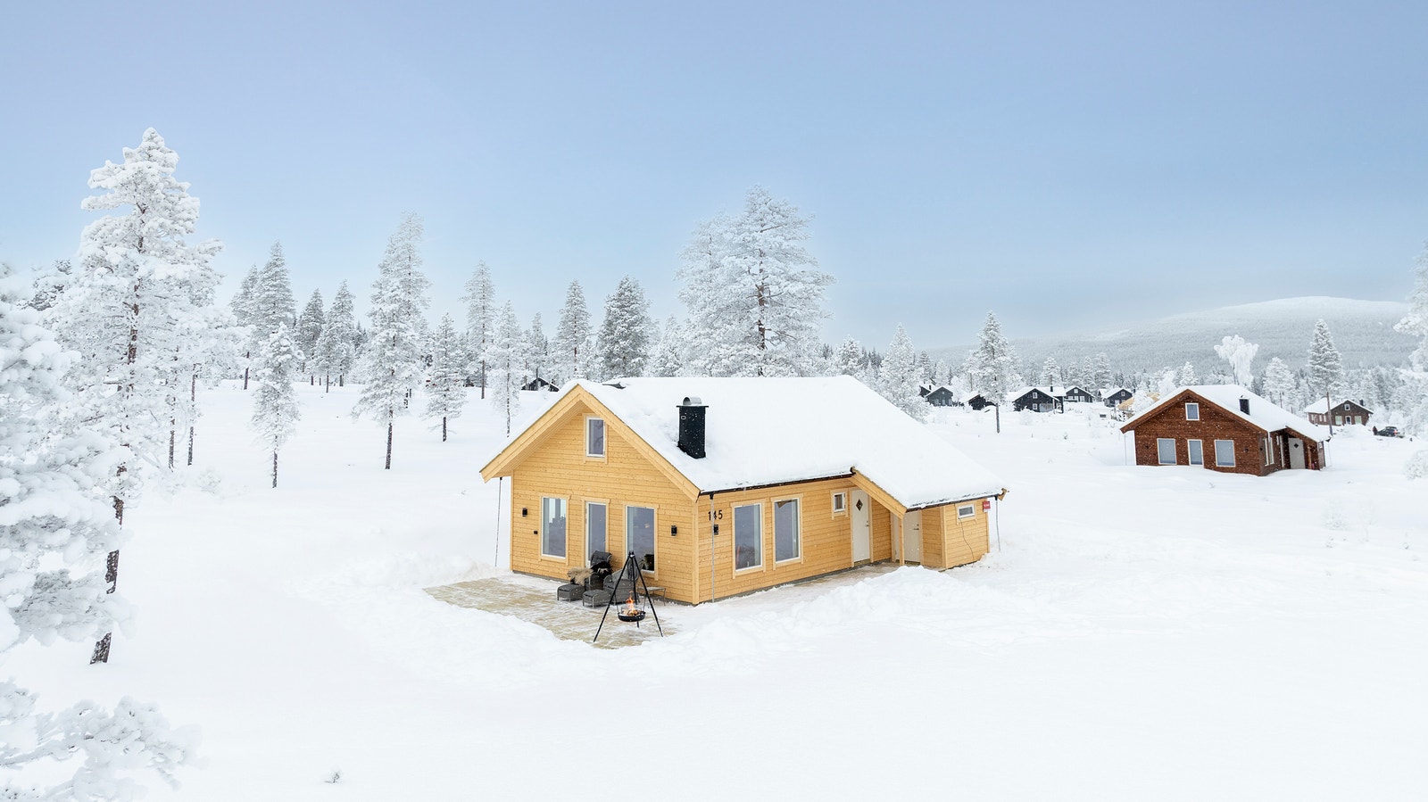 Store tomter, god plass og god utsikt Galleribilde