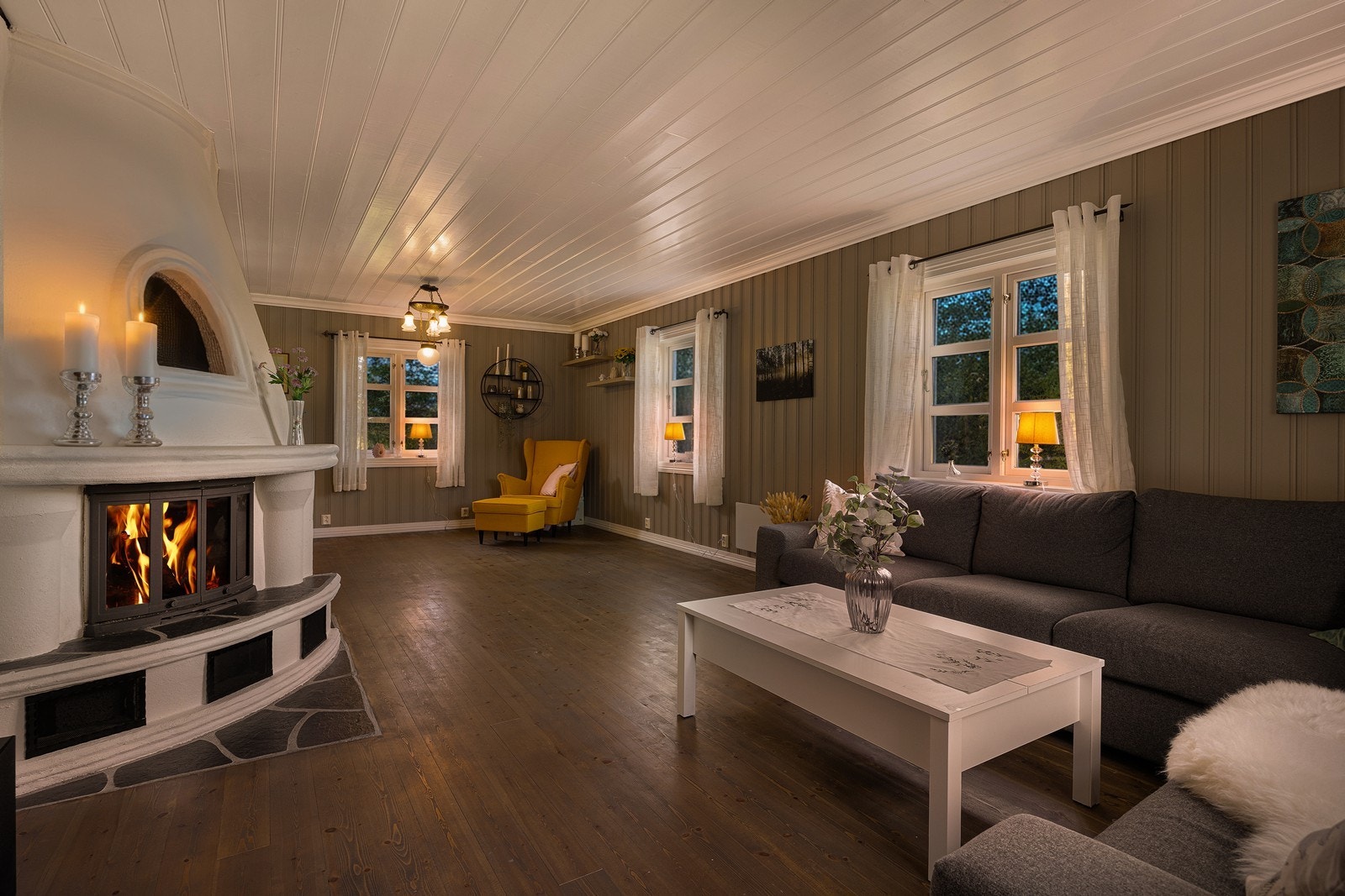 Aaborkneika1_15_DTD Galleribilde