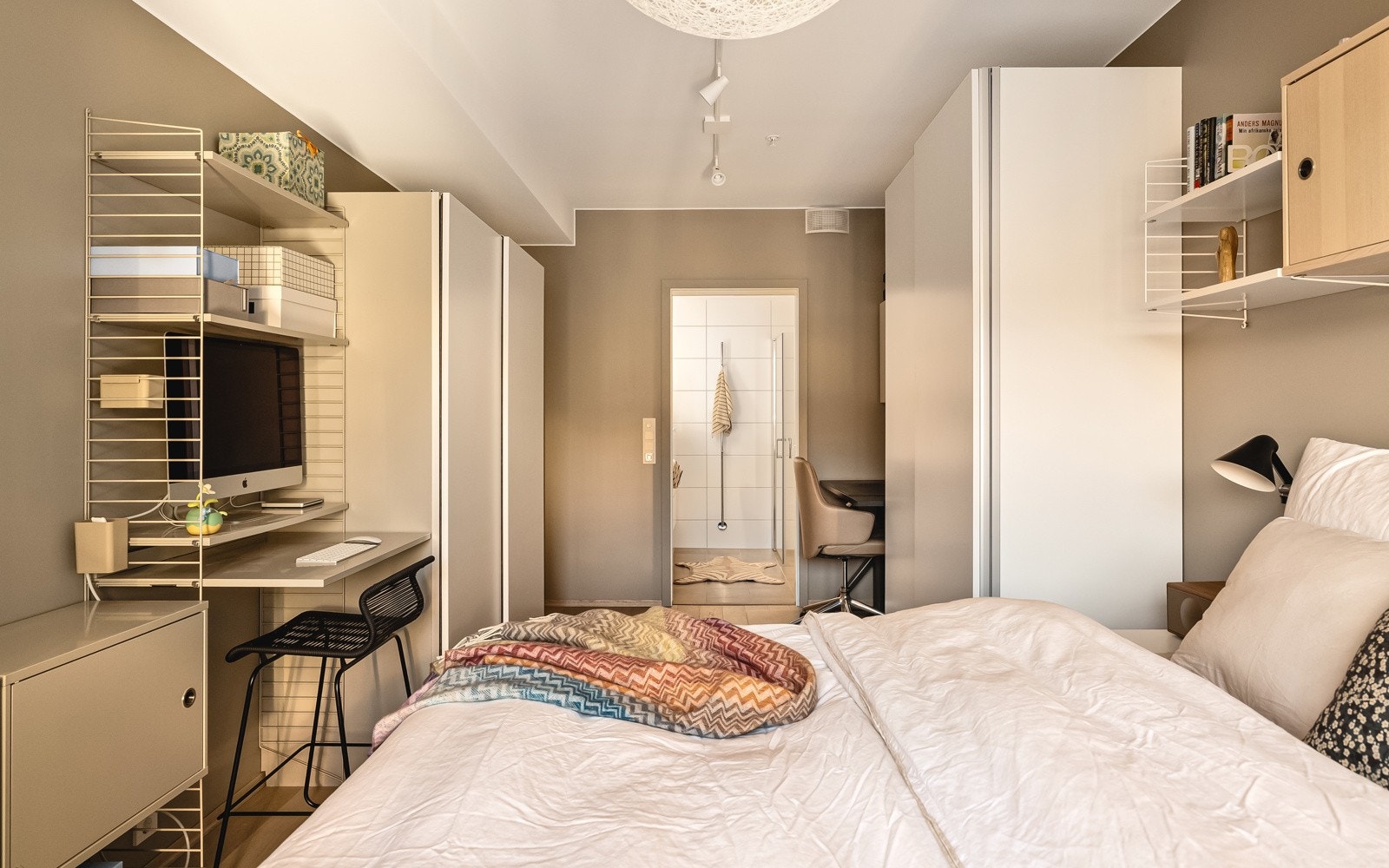 - Det er også tilgang til eget bad - Galleribilde