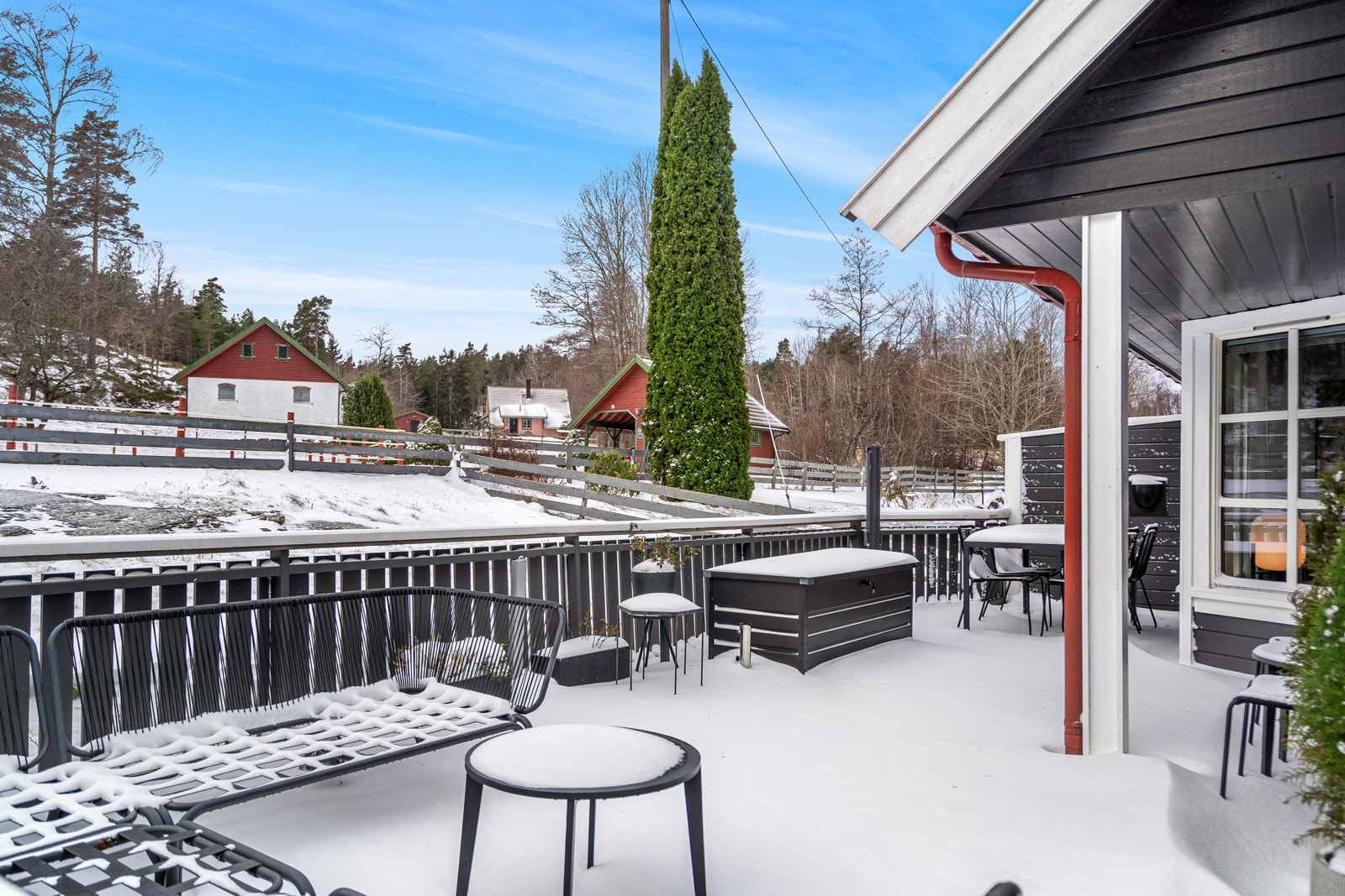 Terrasse mot vest Galleribilde