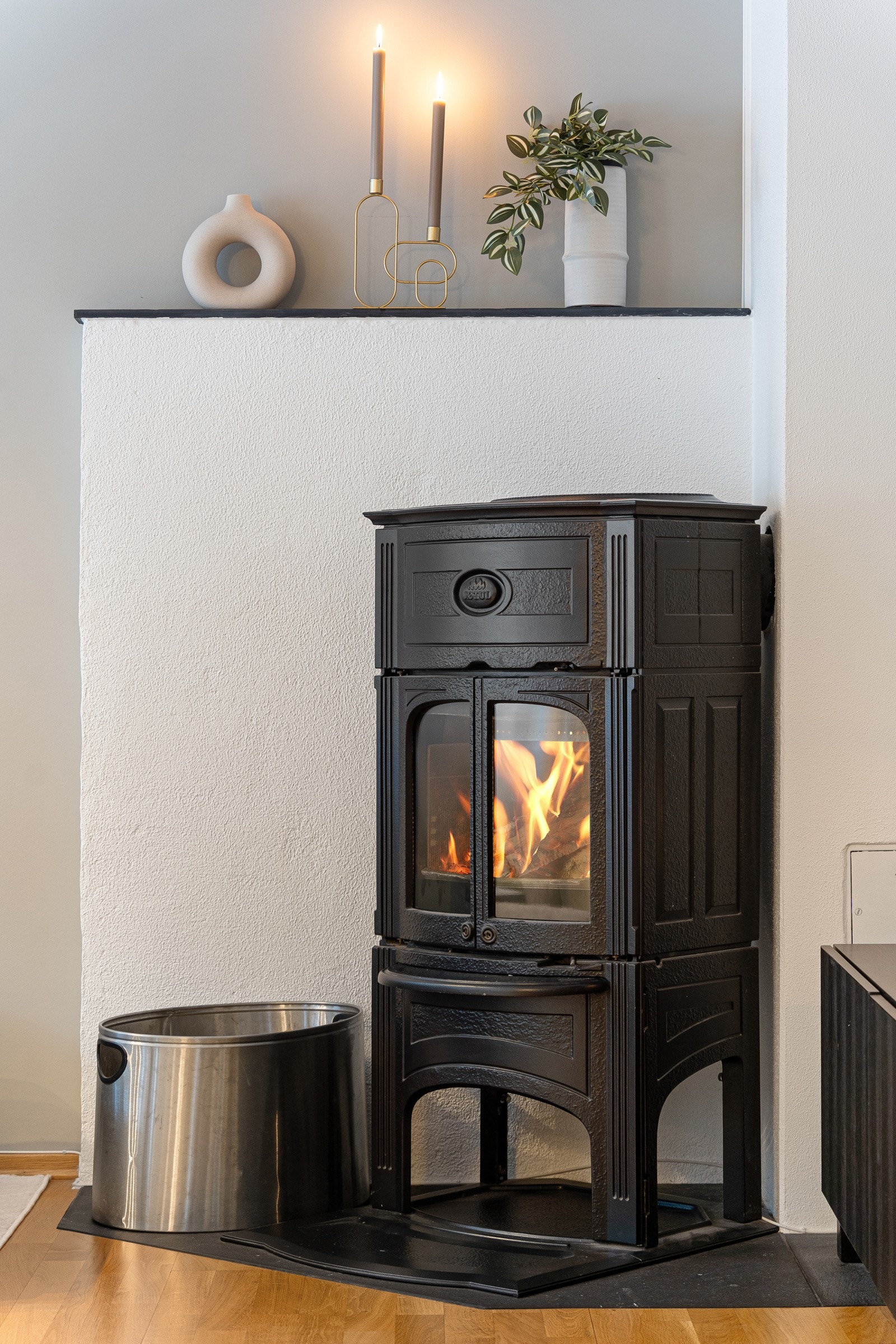 Peisovn for kaldere dager (montert varmepumpe i 2023) Galleribilde