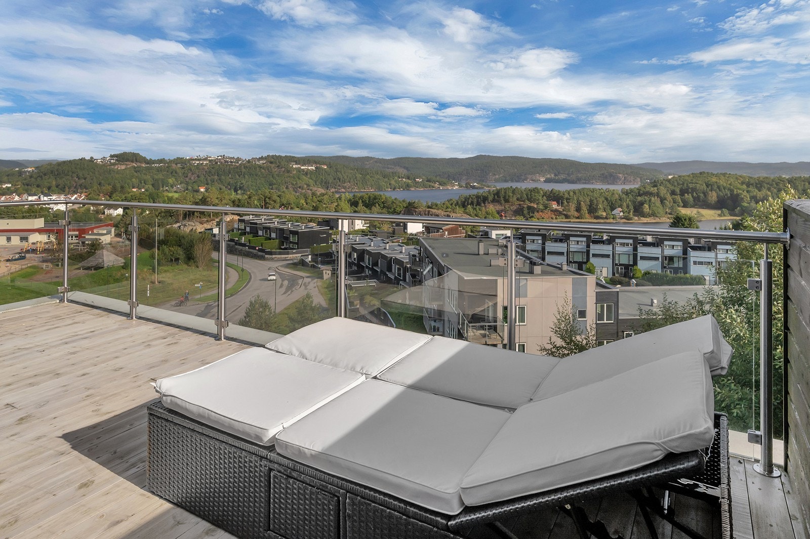 Her kan man nyte en himmelsk utsikt med flotte omgivelser. Galleribilde