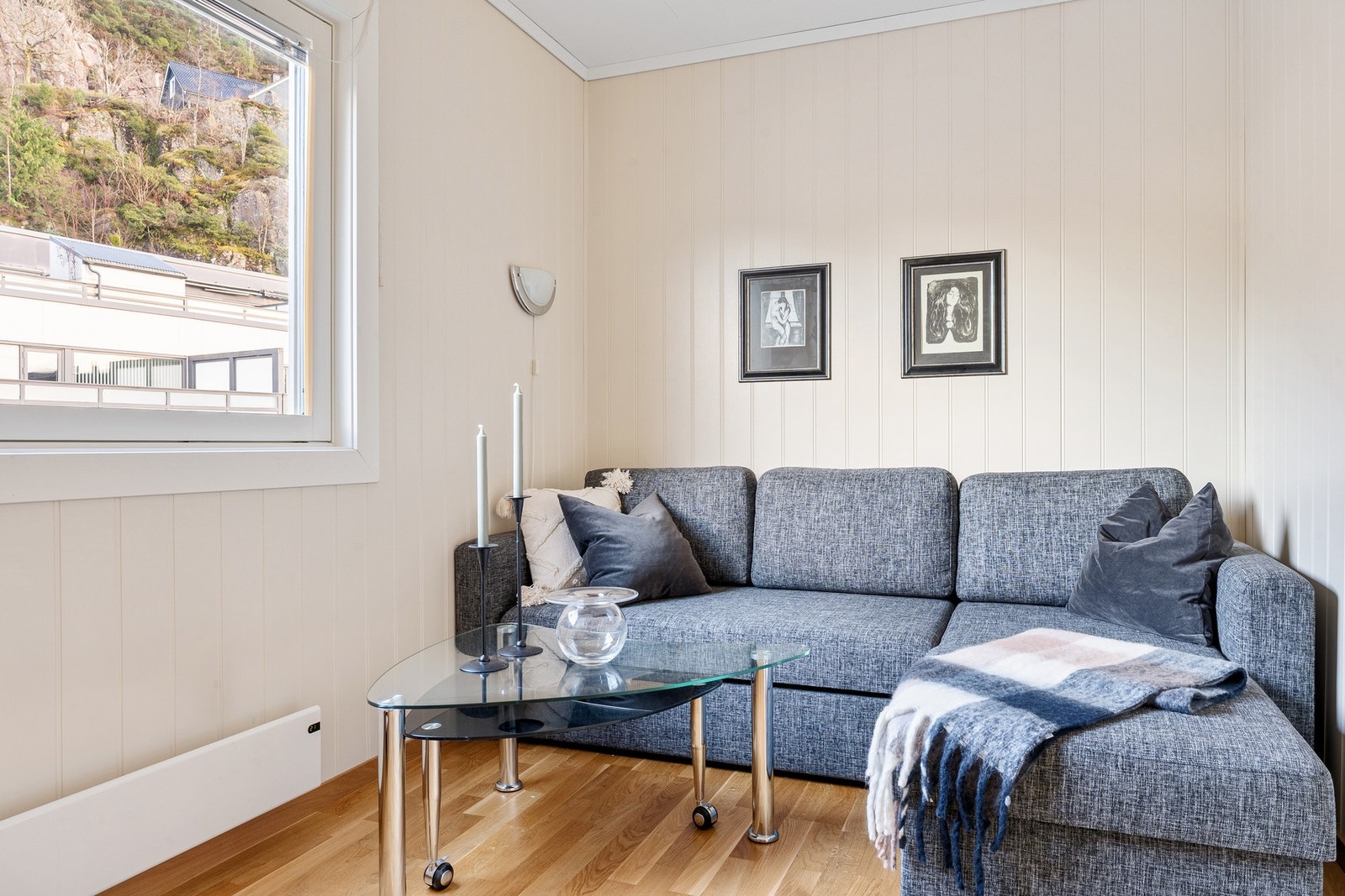 Det ligger ett soverom i denne etasjen. Galleribilde