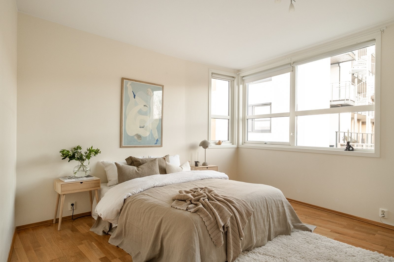 Hovedsoverommet er romslig og måler 15 kvadratmeter. Galleribilde