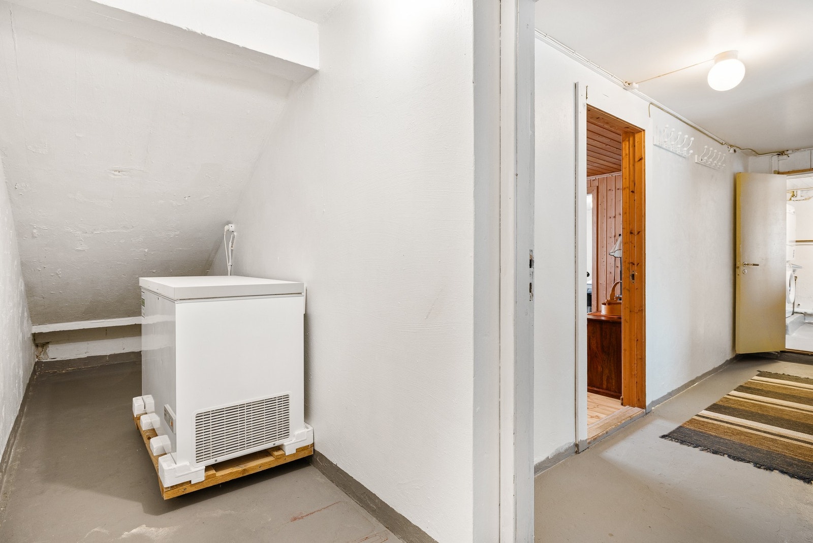 Entré underetasje Galleribilde