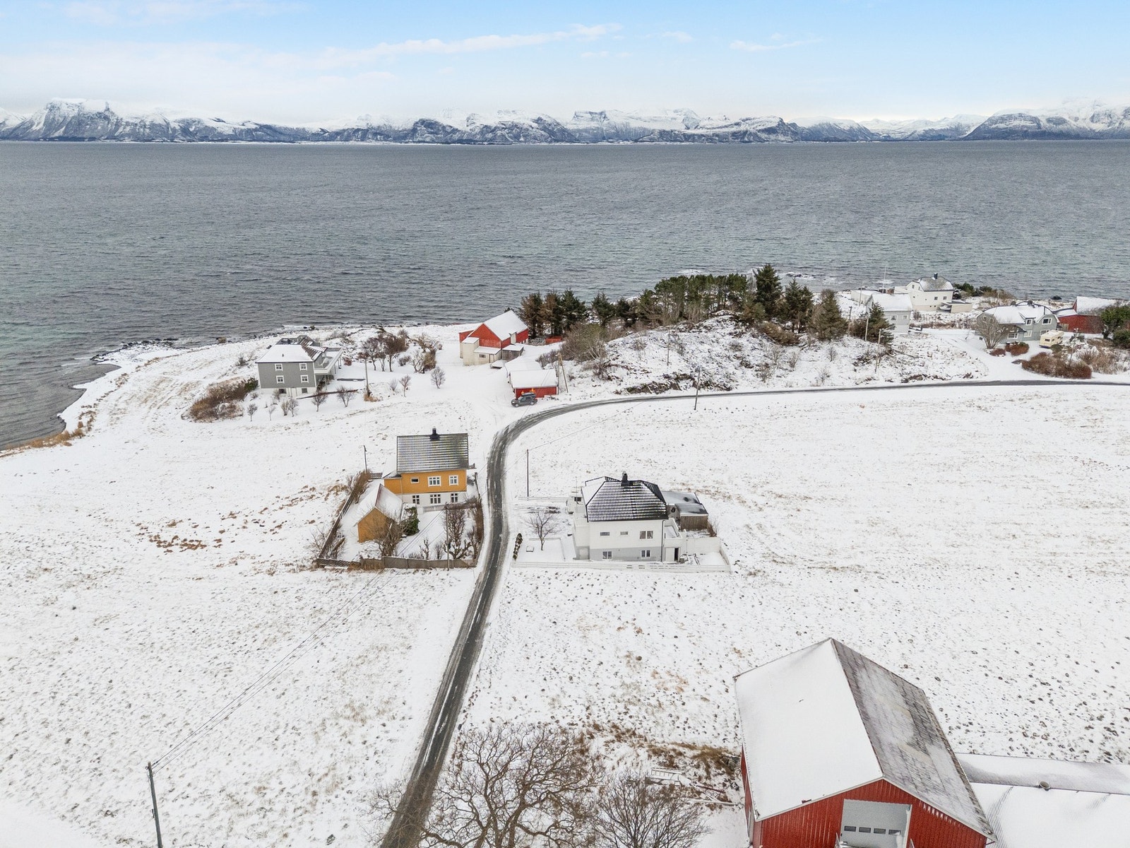Dronebilde av området Galleribilde