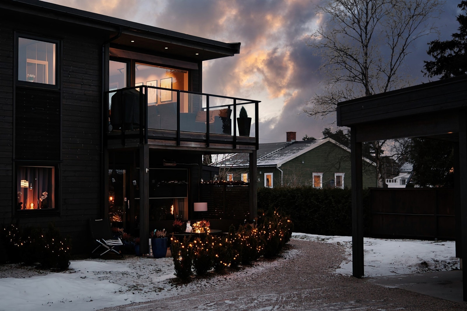 Leiligheten er tilbaketrukket i enden av andre etasje, innerst på sameiets område.
Fotograf; Kristoffer Kristiansen. Galleribilde