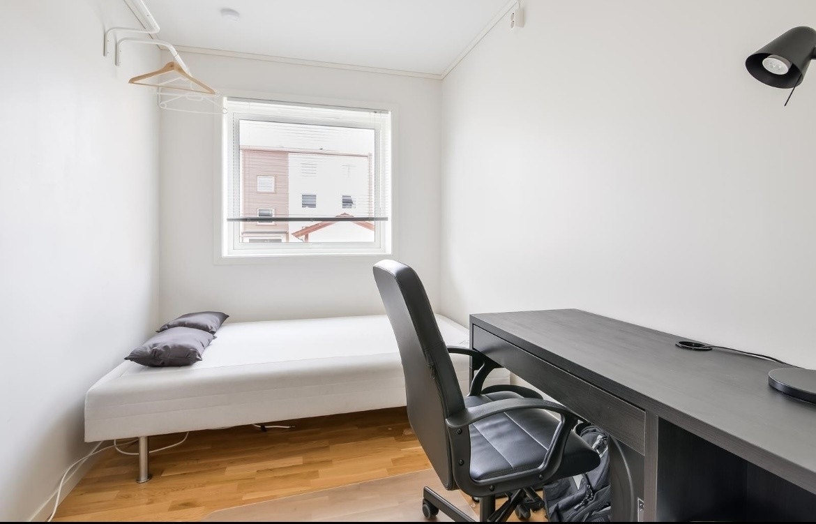 Soverom 4, inkluderer også en kleskommode Galleribilde