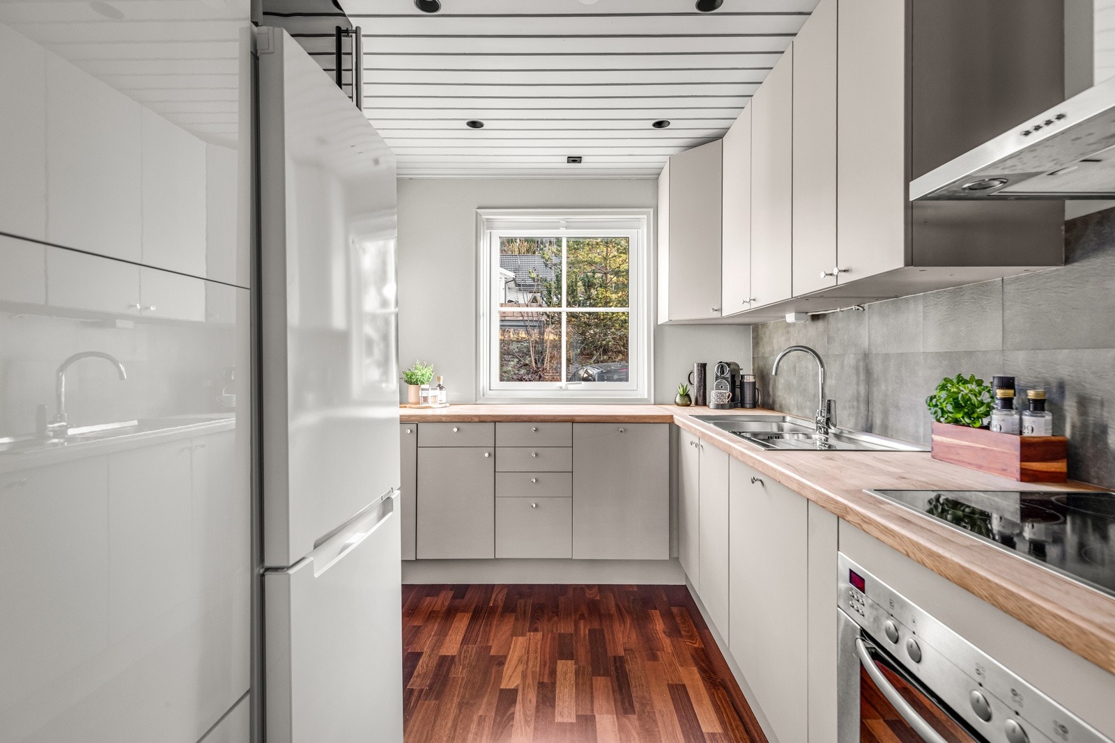 Plass for frittstående kjøleskap Galleribilde