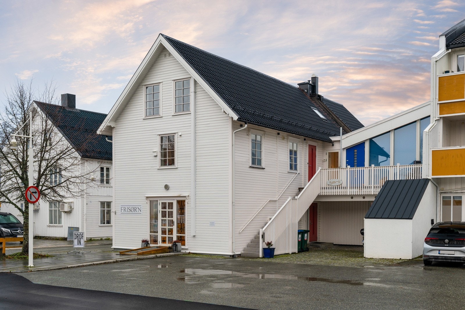 Leiligheten disponerer en parkeringsplass. Galleribilde