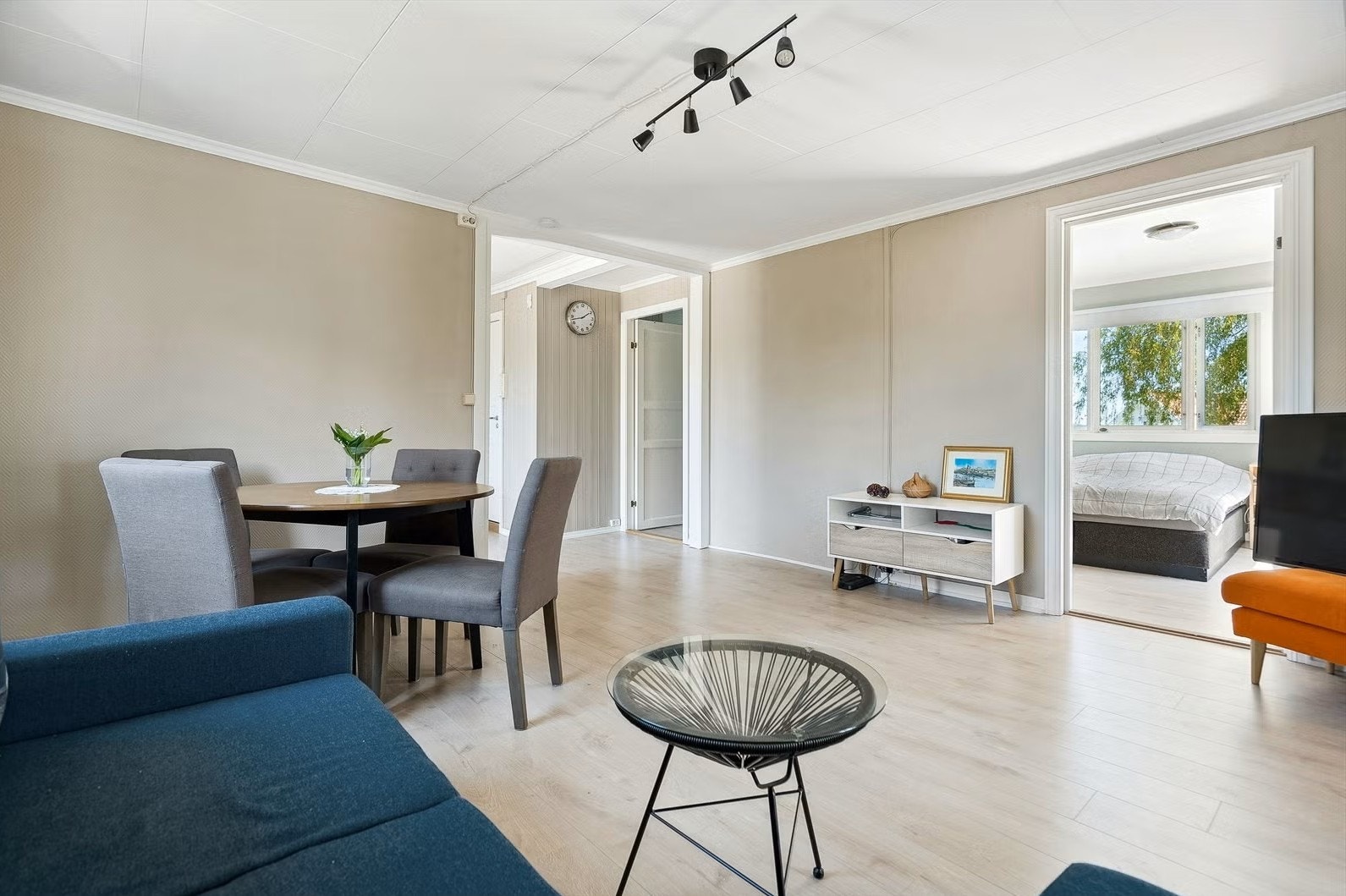 Lys og luftig 3-roms beliggende i et etablert og attraktivt boligområde Galleribilde