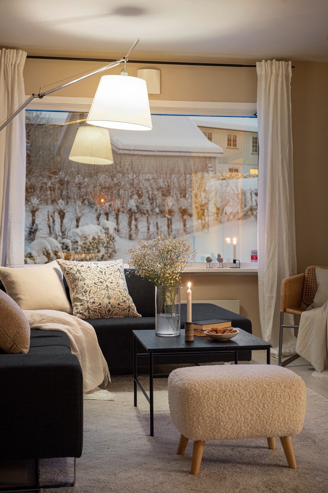 Her er det god plass for både avslapning og sosiale sammenkomster. Galleribilde