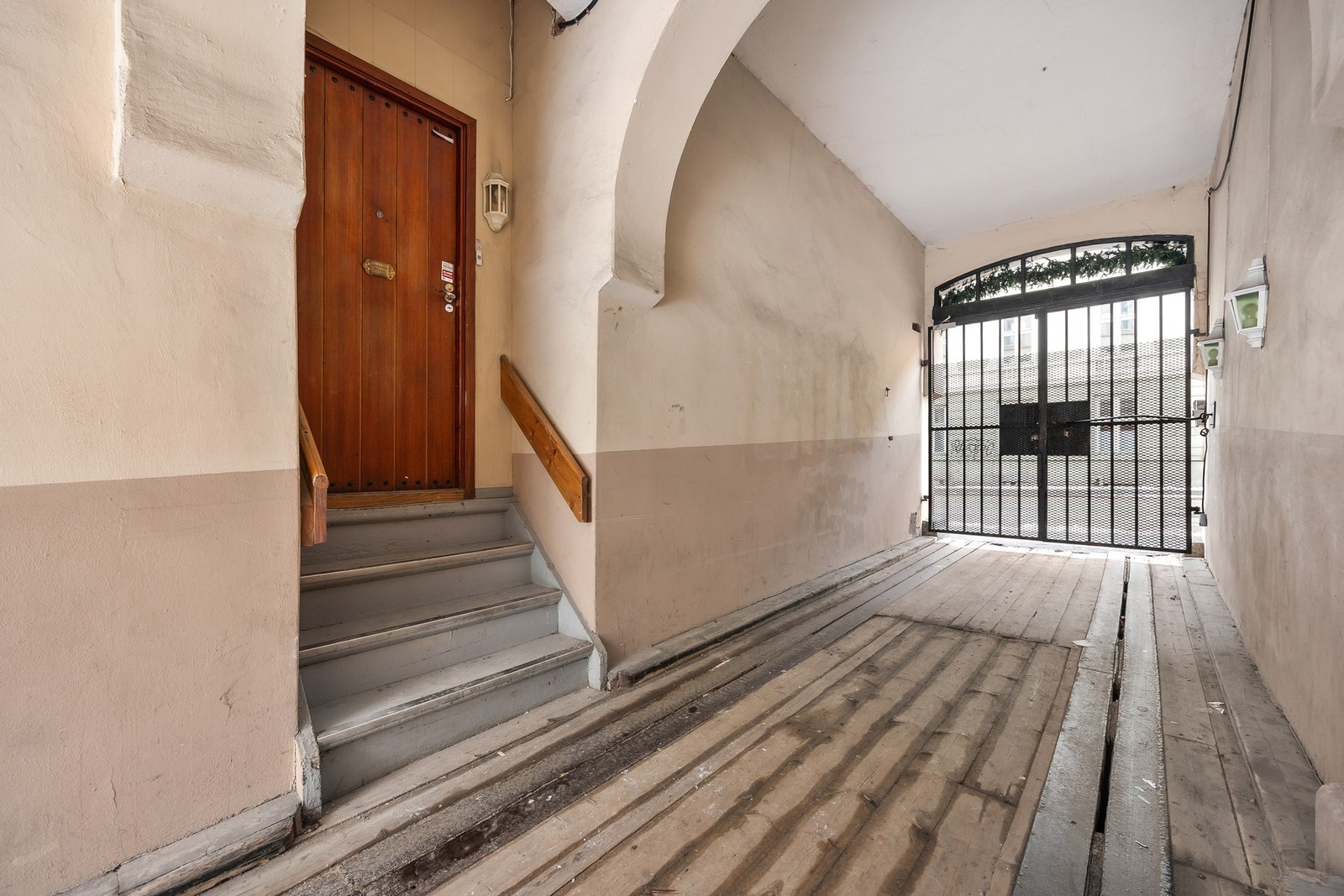 Portrom i Toftes gate 56A Galleribilde