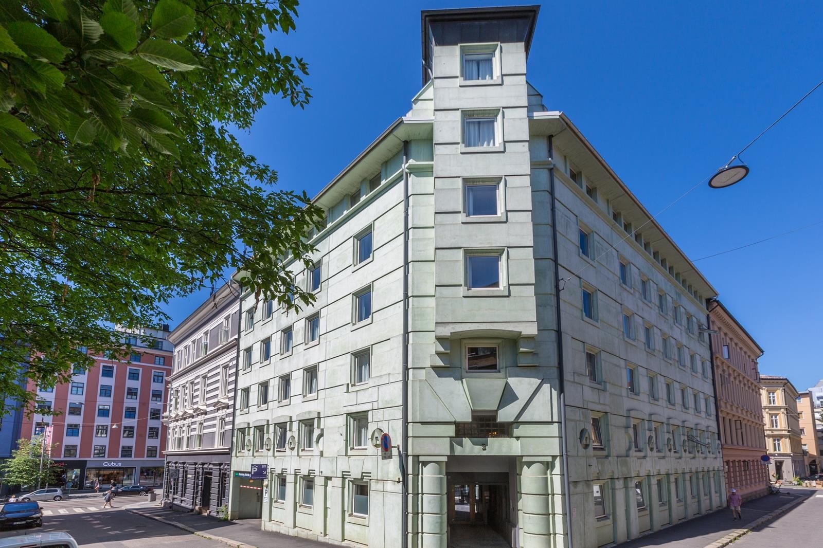 "Dronningen" ligger meget sentralt, kun en liten stikkvei fra Bogstadveien Galleribilde