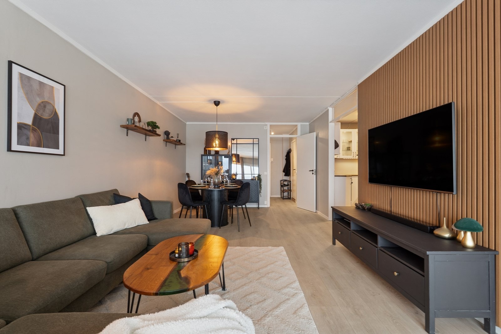 TV/internett er inkludert i felleskostnadene. Galleribilde