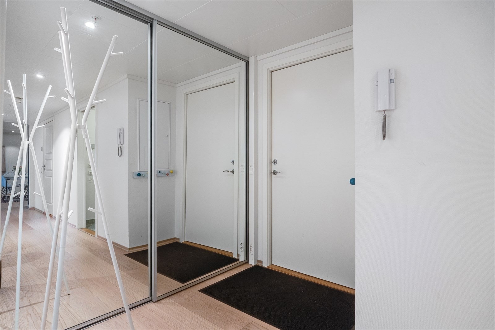 God garderobe Galleribilde