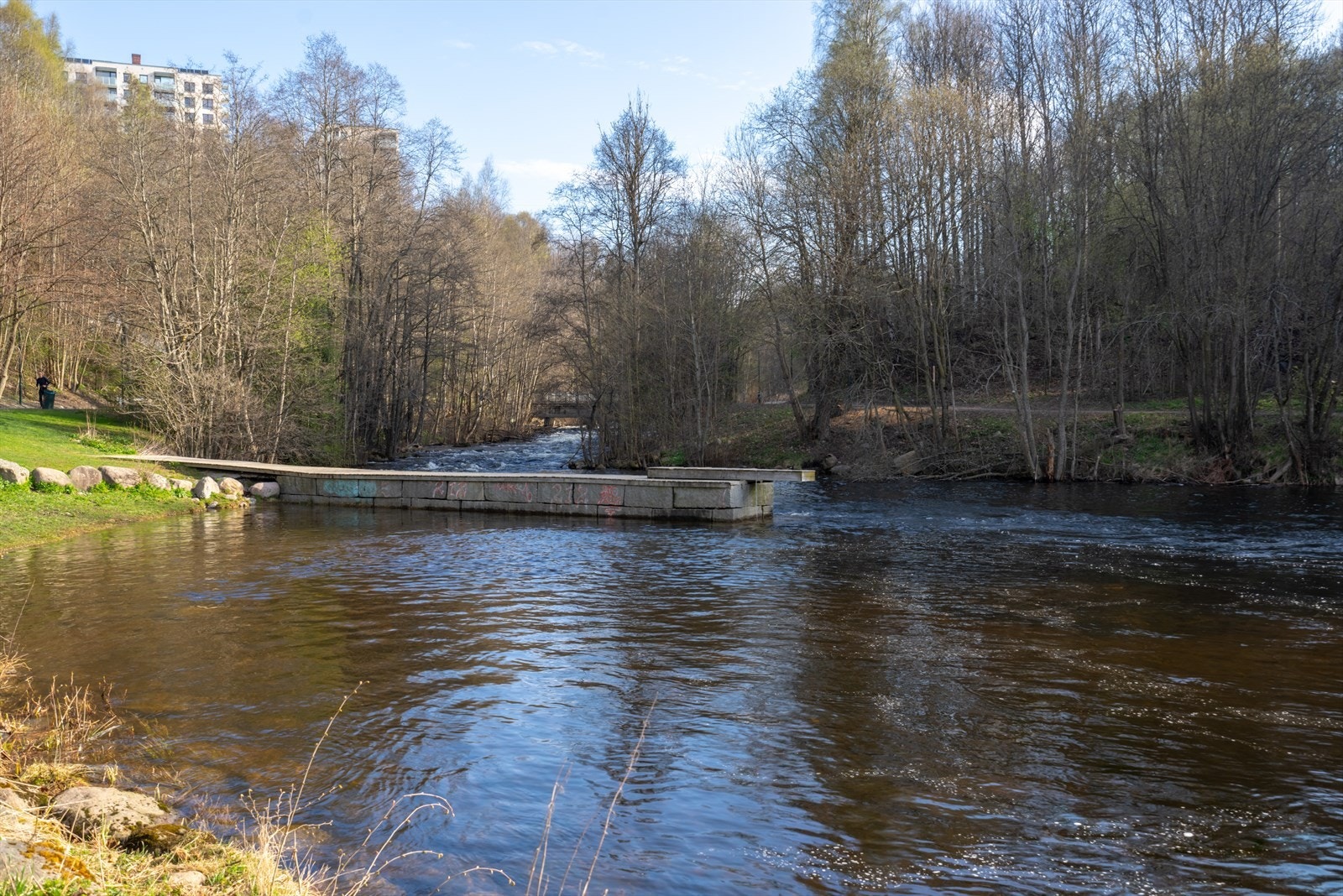 Store utearealer og friområder byr på de aller beste muligheter for friluftsliv, bading og rekreasjon langs Akerselven, rett nedenfor boligen. Galleribilde