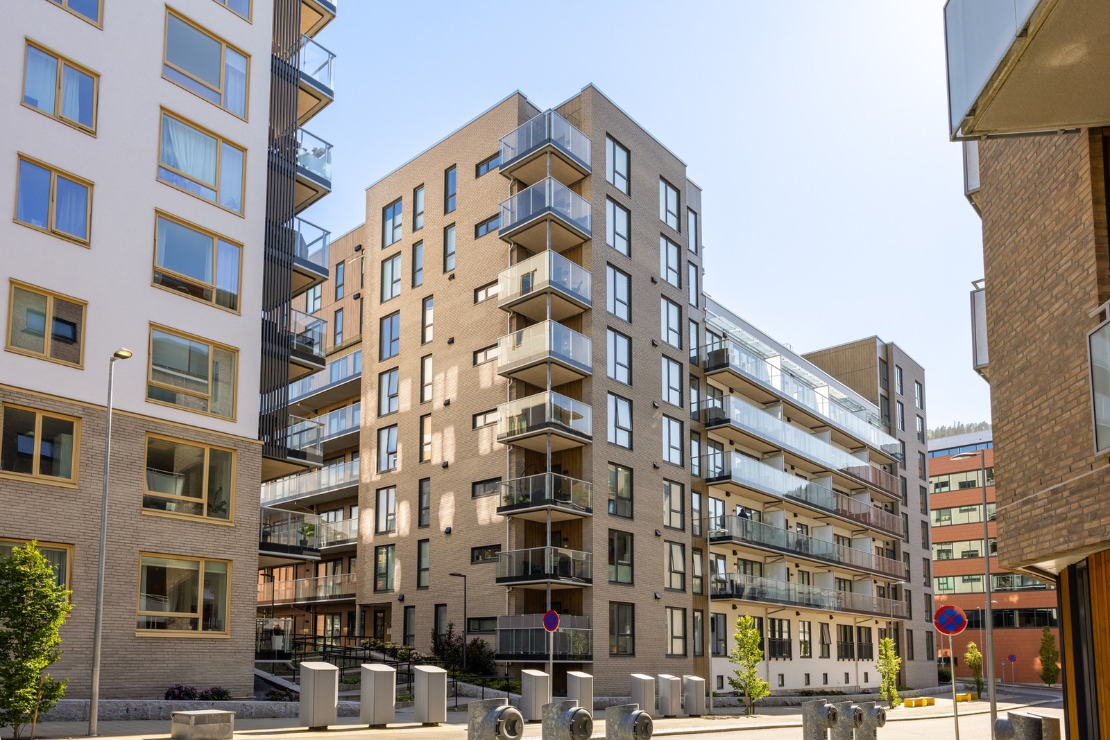 Sameiet er et kombinert sameie som består av 198 boligseksjoner og 4 næringsseksjoner. Galleribilde