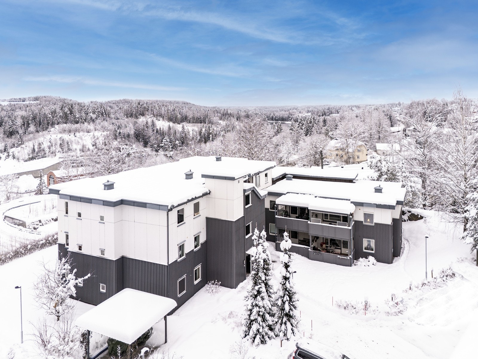 Leiligheten har en fin beliggenhet nær Åmot sentrum. Galleribilde