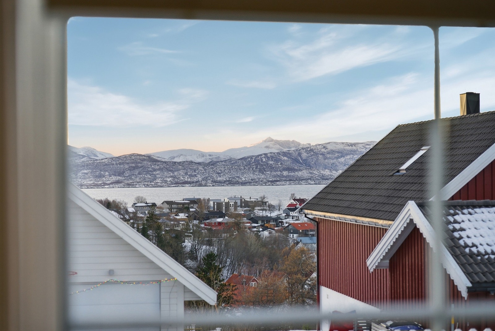 Utsikt fra stuevindu Galleribilde