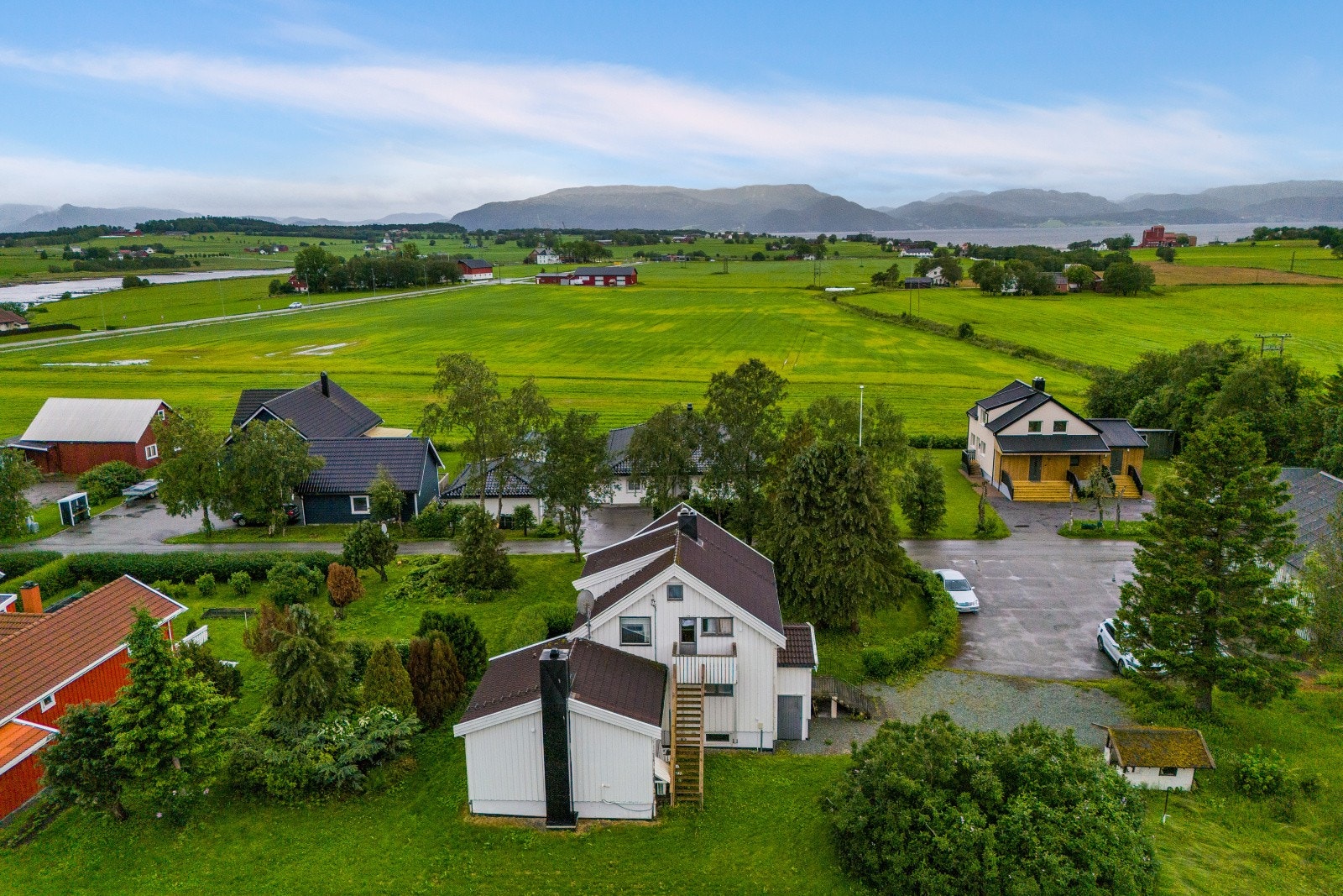 Fra Rissa kan man også enkelt komme seg til trønderhovedstaden Trondheim ved kollektivtransport. Galleribilde