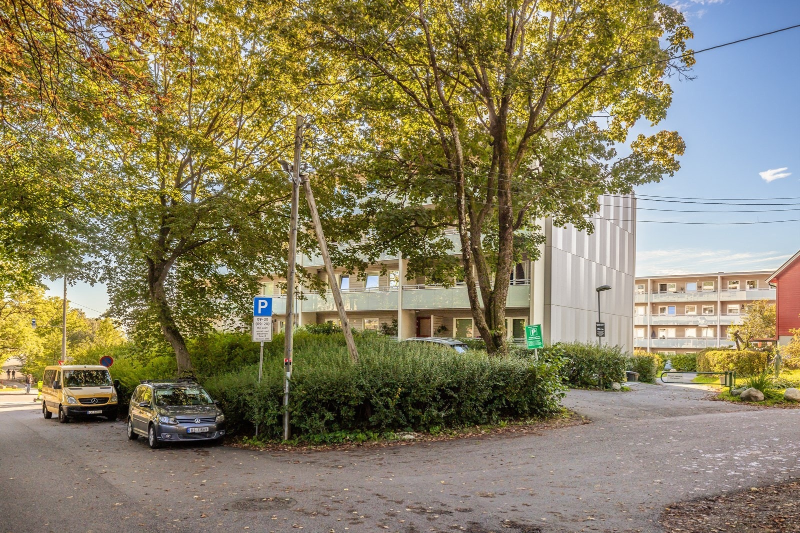 Sameiet ligger tilbaketrukket og rolig til på en topp rett ved Carl Berner Galleribilde