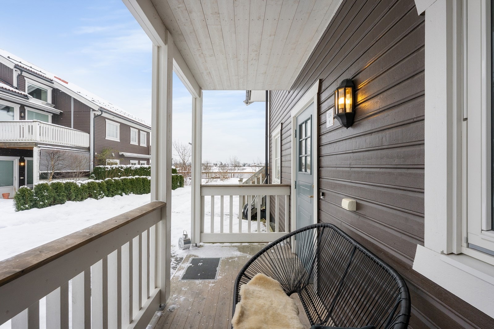 Overbygd inngangsparti. Galleribilde