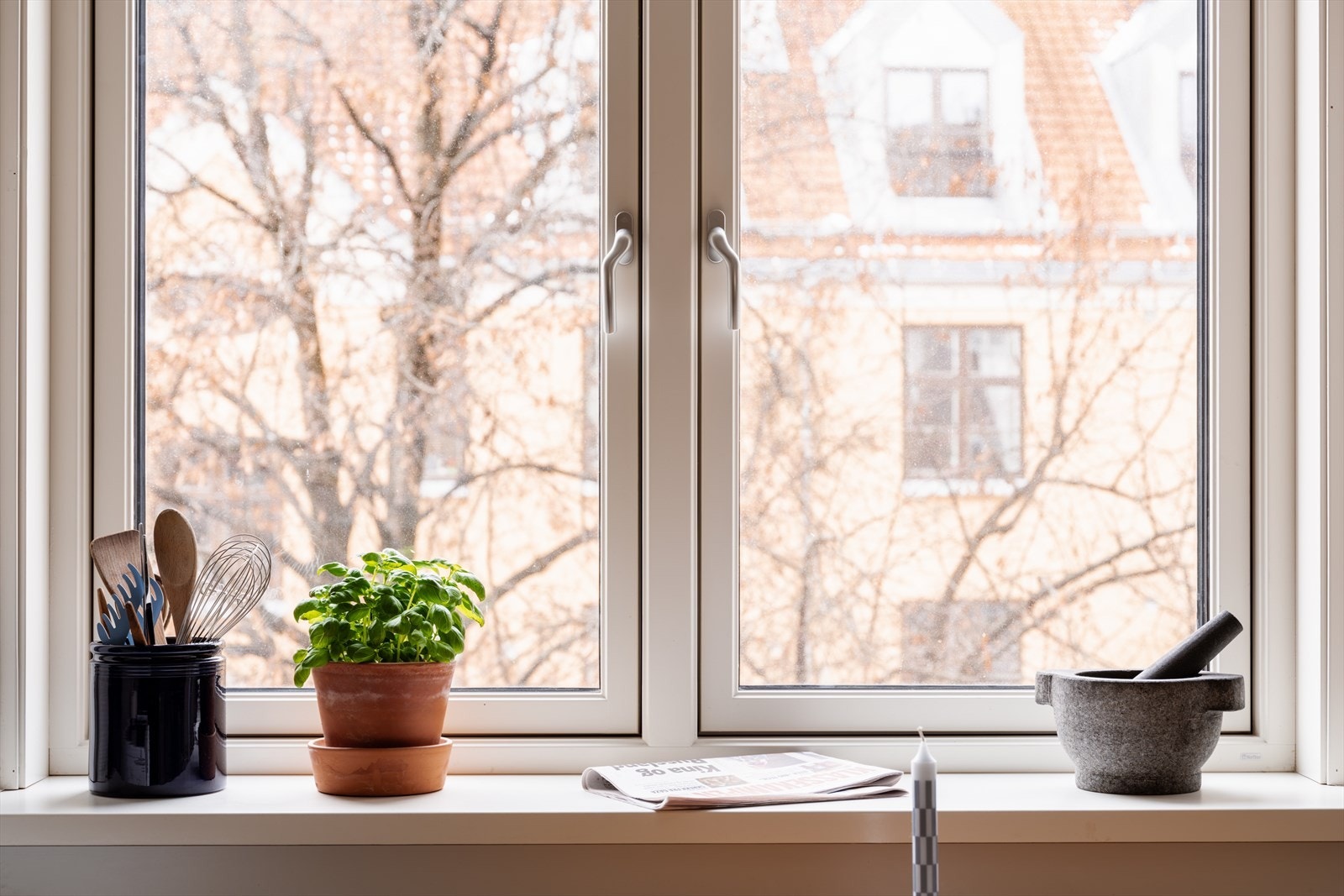 Hyggelig utsyn mot de klassiske gårdene i nabolaget. Galleribilde