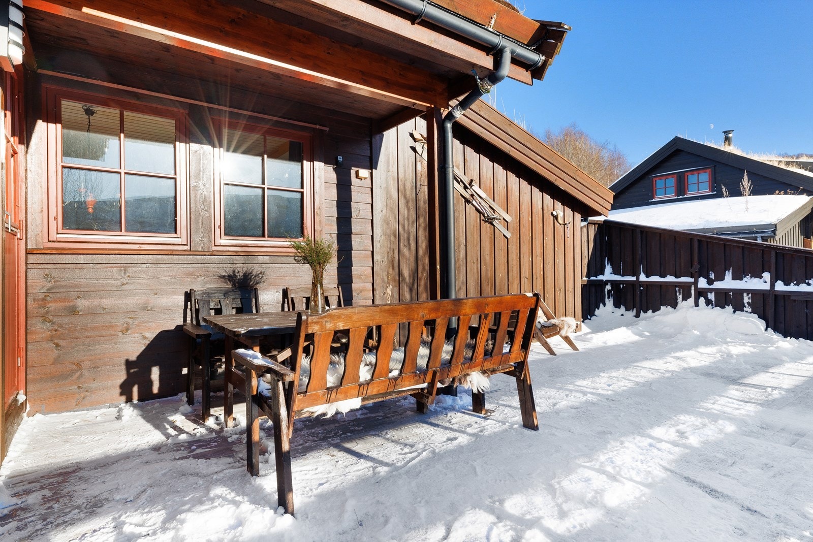 En lettstelt og familievennlig helårshytte! Galleribilde