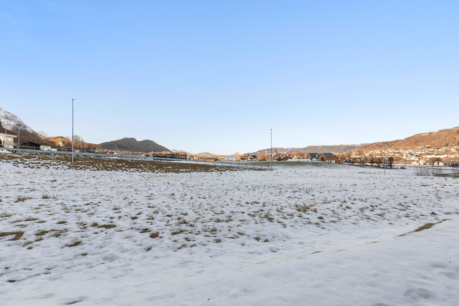 Utsikt fra terrasse. Galleribilde