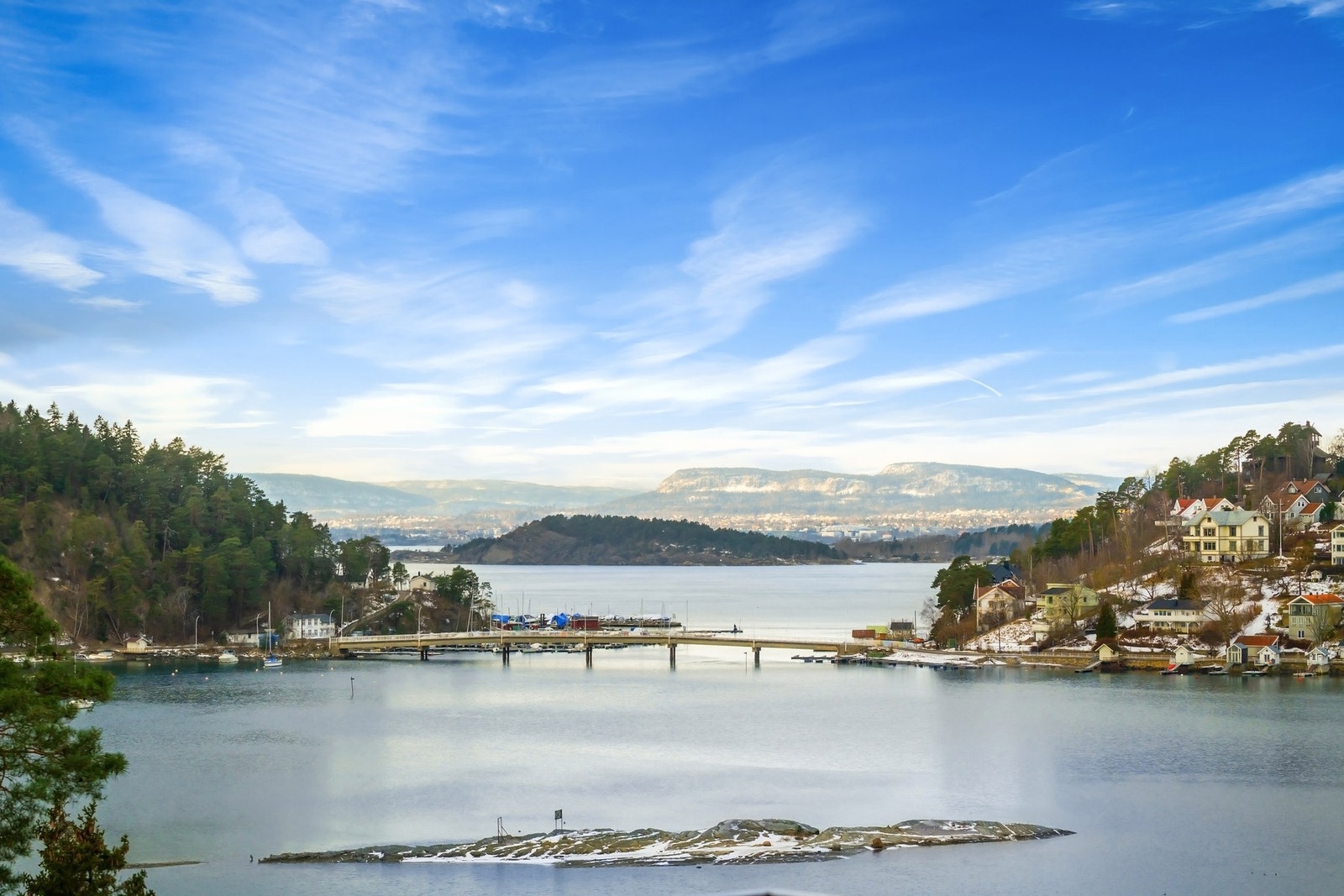 Nydelig utsikt over fjorden fra balkongen! Galleribilde