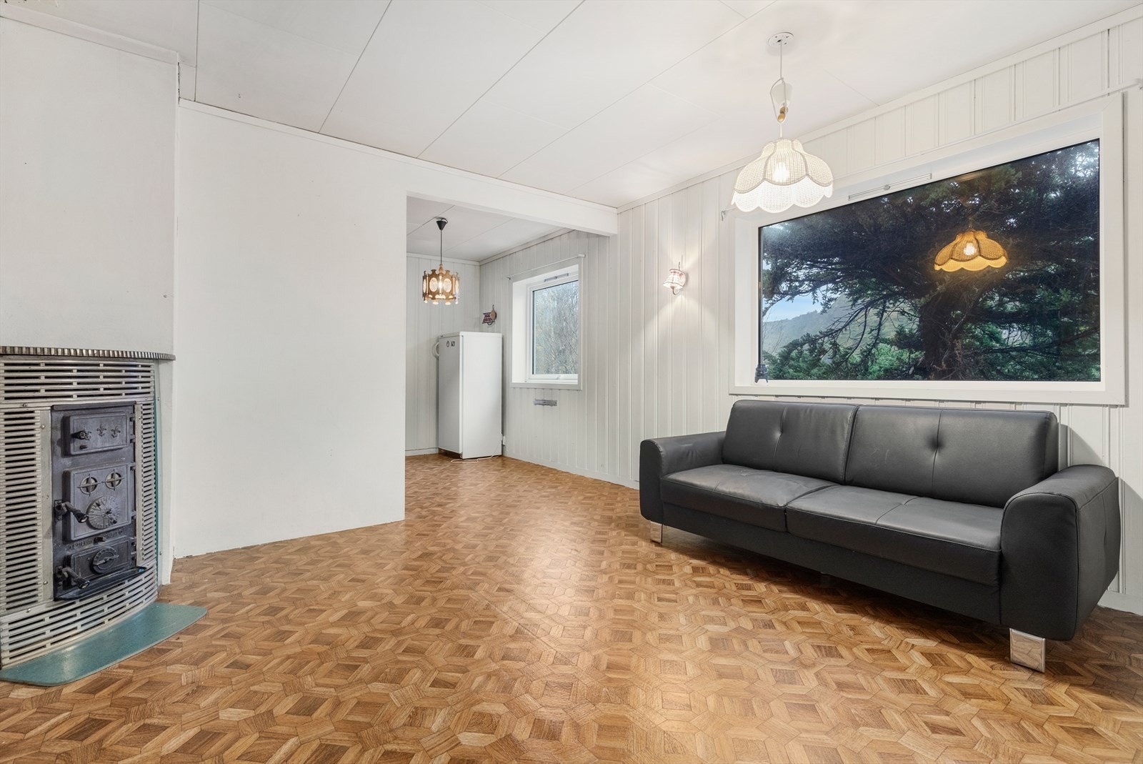 Stue med store vinduer Galleribilde