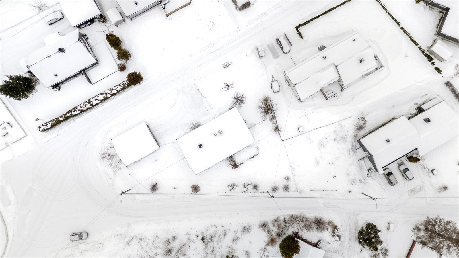 Nabolaget består hovedsakelig av eneboliger. Galleribilde
