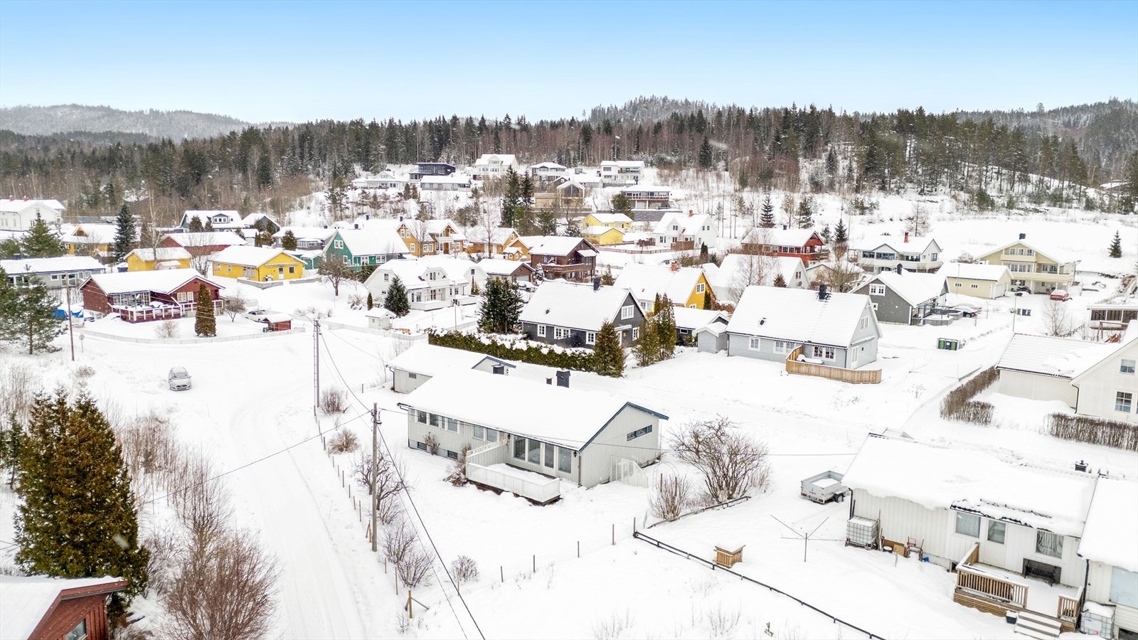 Området byr på umiddelbar nærhet til skog og mark. Galleribilde