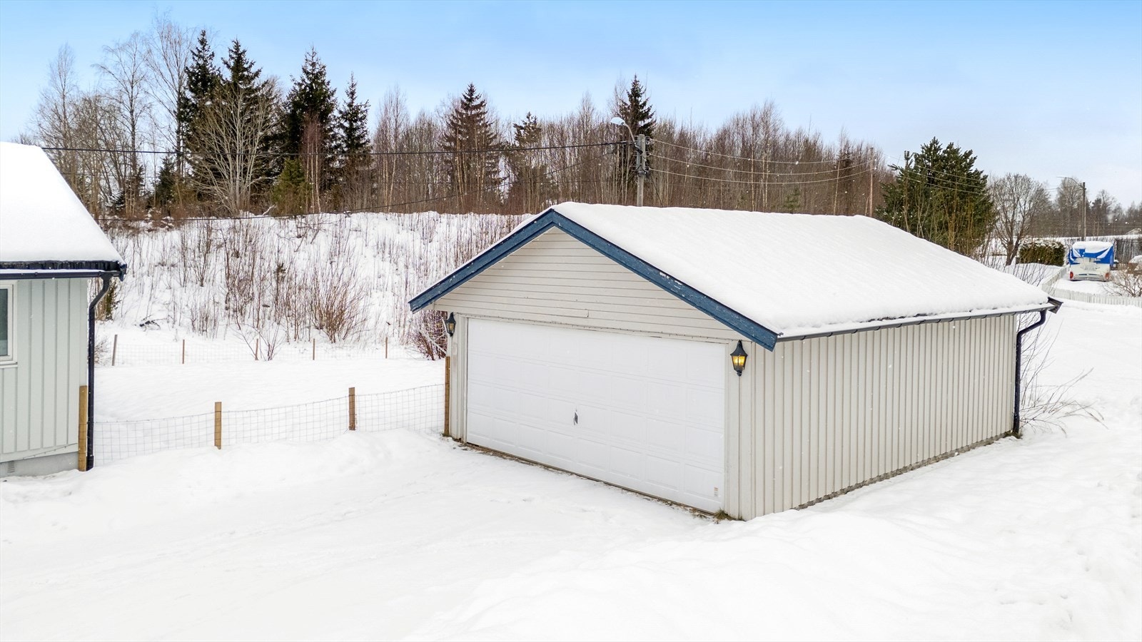 Garasje. Galleribilde