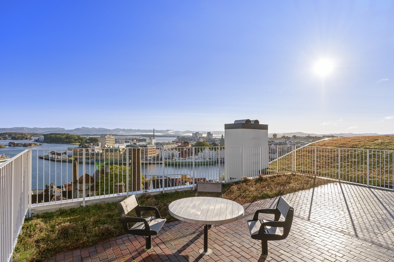 Byens beste utsikt - reservert for beboerne i Bykronen Galleribilde