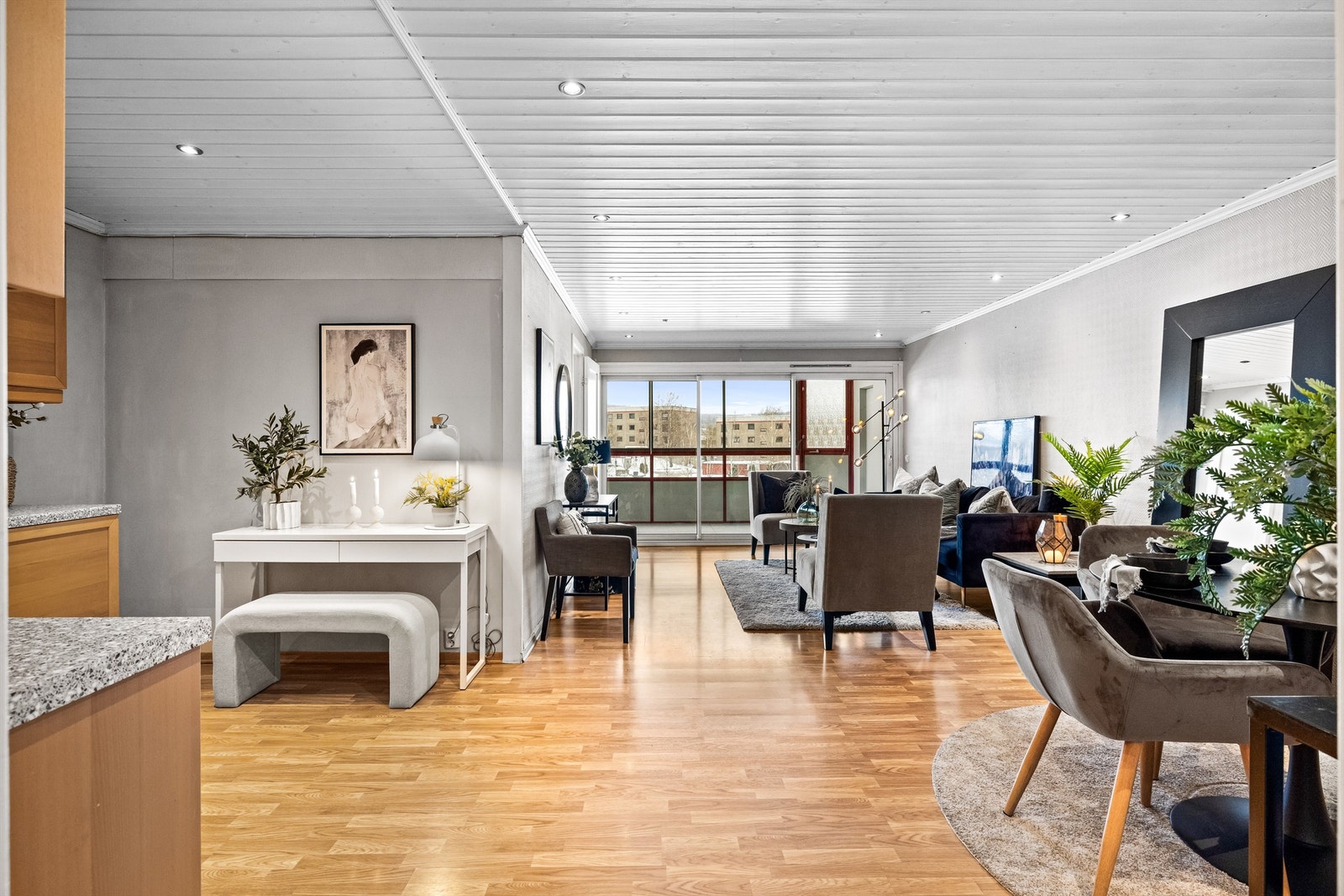 Eiendomsmegler Krogsveen v/Vegard Gran-Andersen ønsker velkommen til Norbyveien 221 Galleribilde