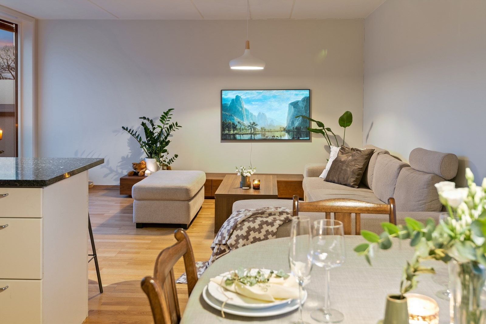 Direkte kobling til en romslig stue! Galleribilde